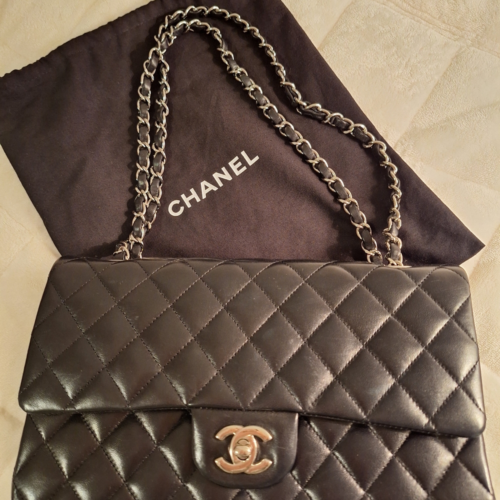Chanel Black Quilted Leather Shoulder Bag